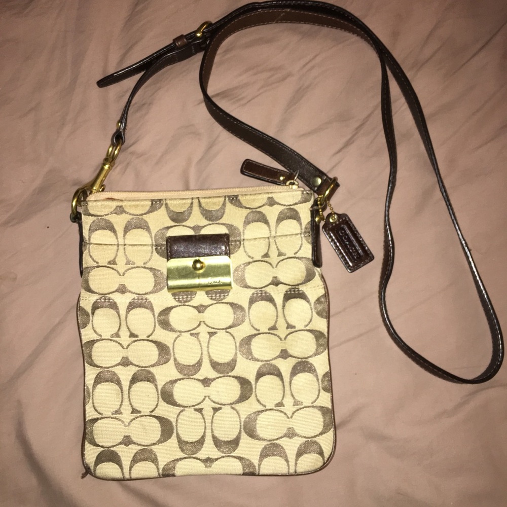Coach swing pack